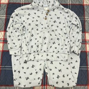 Old Navy Girls Light Blue/Gray Thermal Top & Pants Set Size 4T